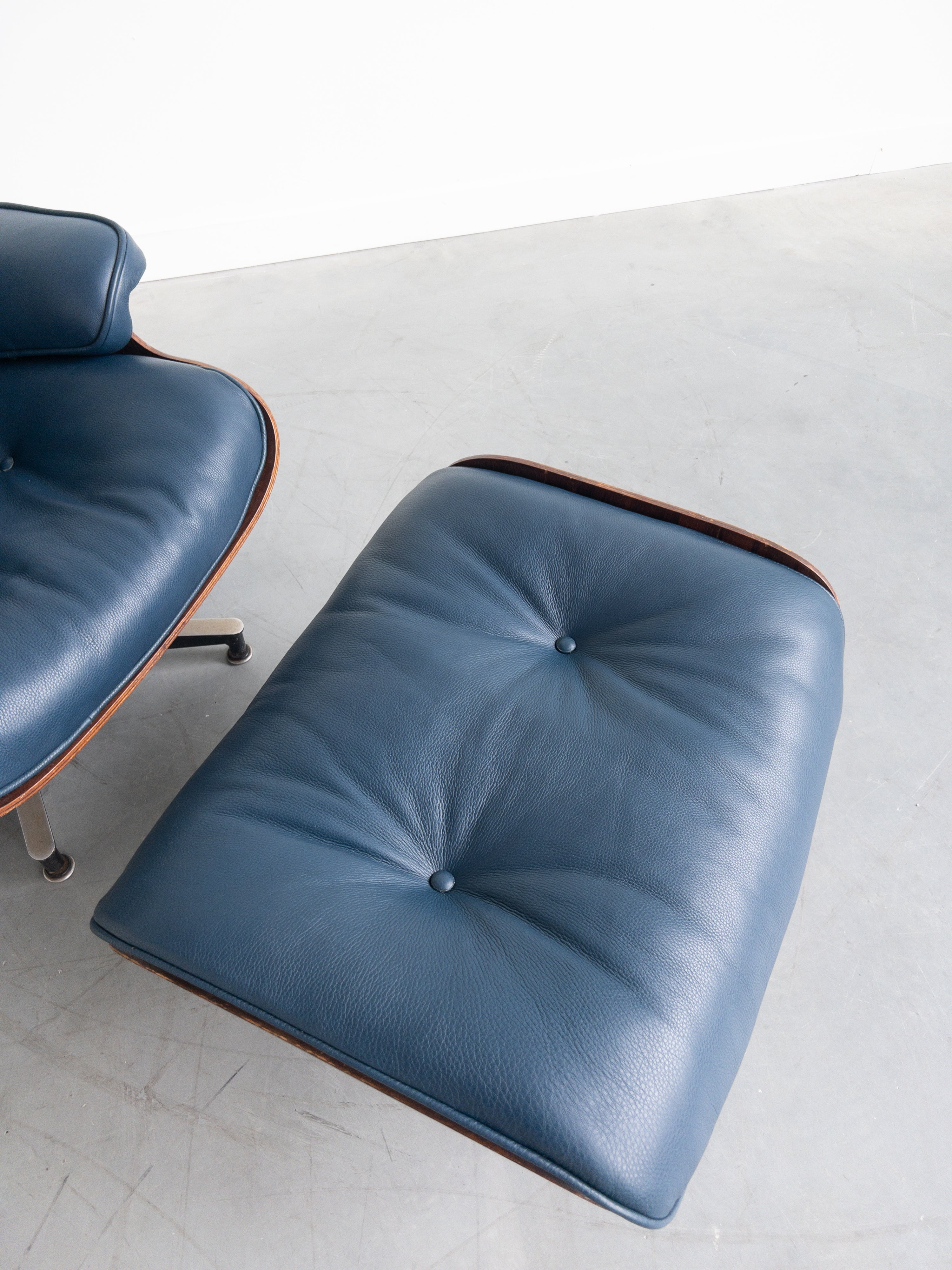 Eames Leather Lounge Chair by Charles & Ray Eames for Herman Miller