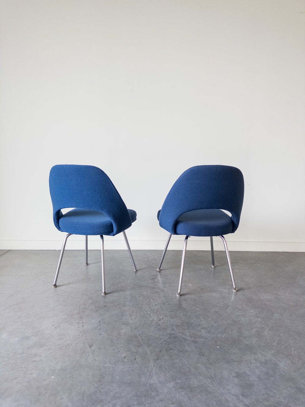 Saarinen Armless Chairs by Eero Saarinen For Knoll Executive