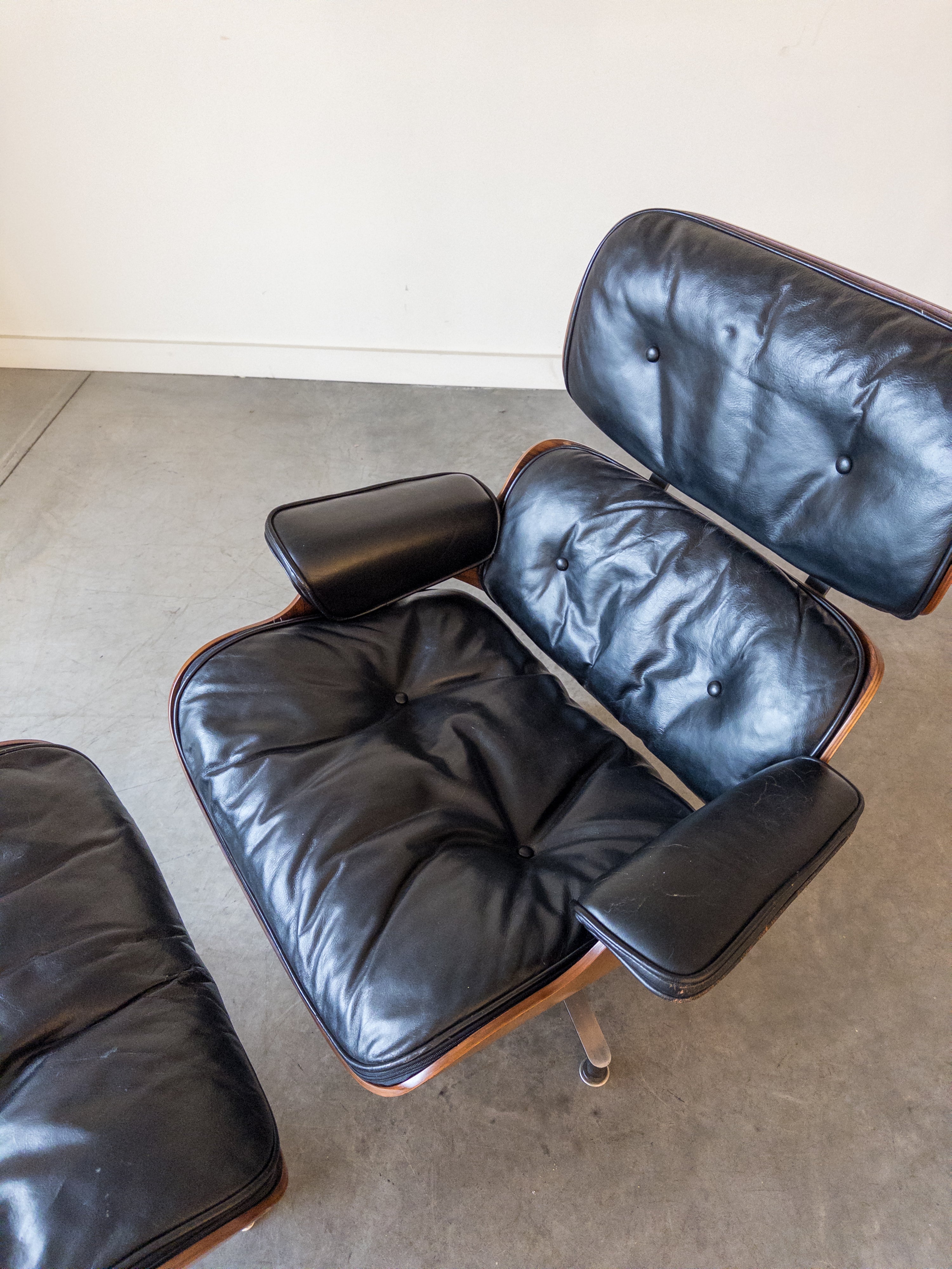 Eames Leather Lounge Chair by Charles & Ray Eames for Herman Miller