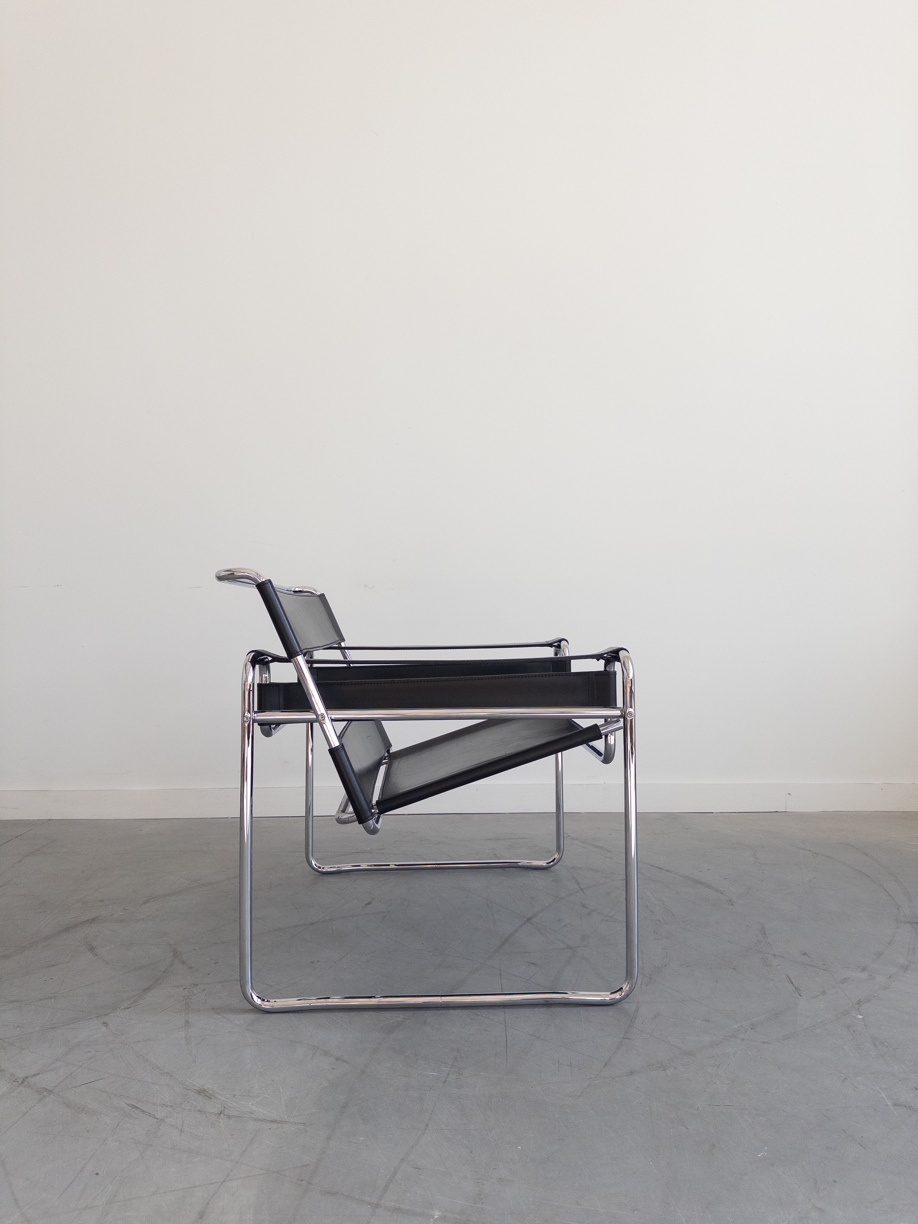 Wassily Leather Chair by Marcel Breuer for Gavina