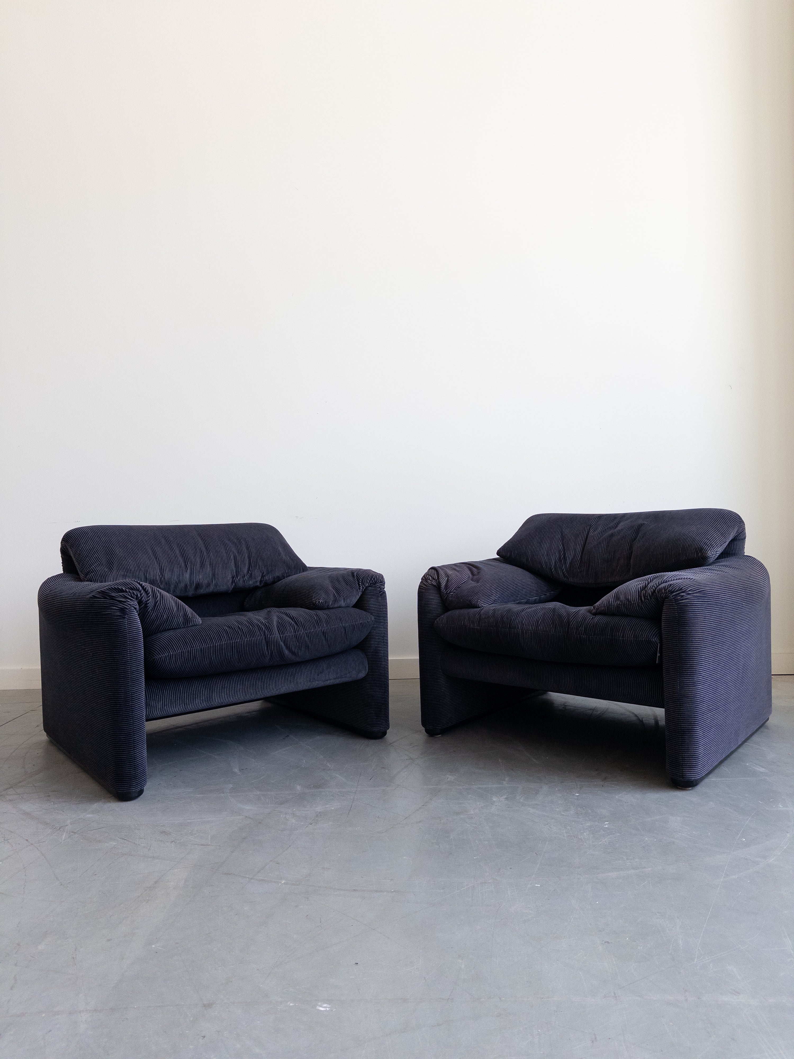 Maralunga Armchairs and Ottomans by Vico Magistretti for Cassina