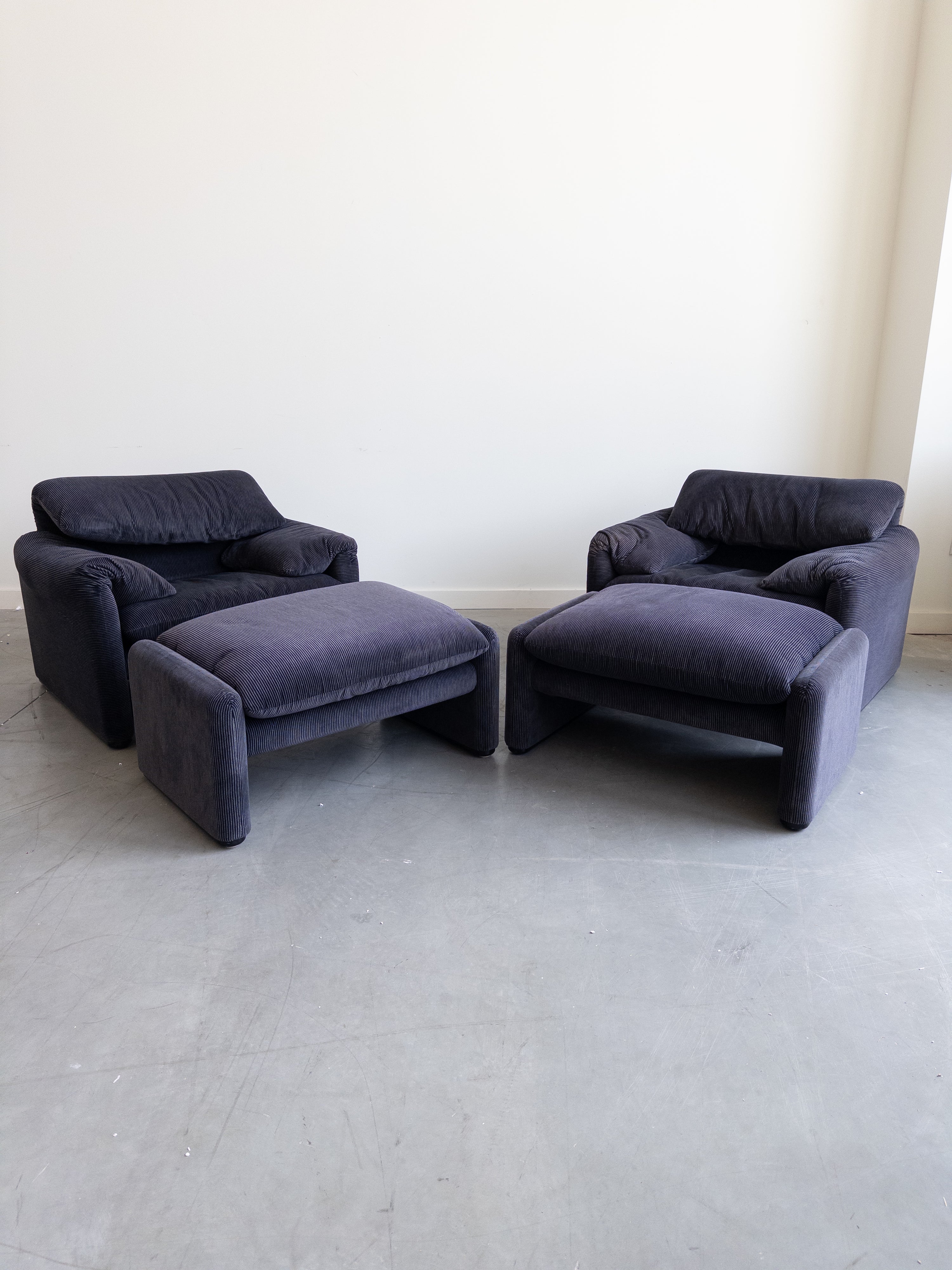 Maralunga Armchairs and Ottomans by Vico Magistretti for Cassina