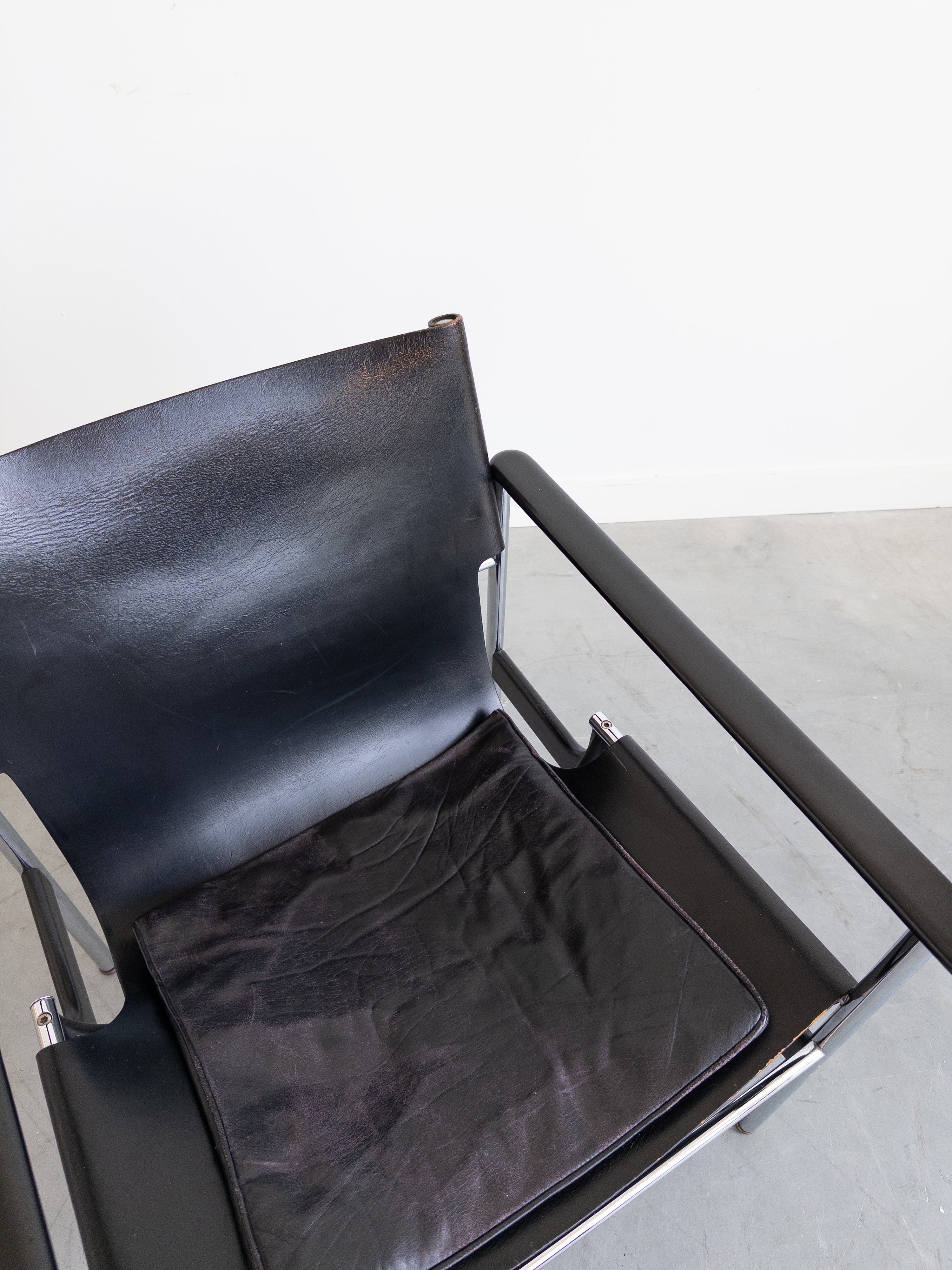 Model 657 Sling Chair by Charles Pollock for Knoll International