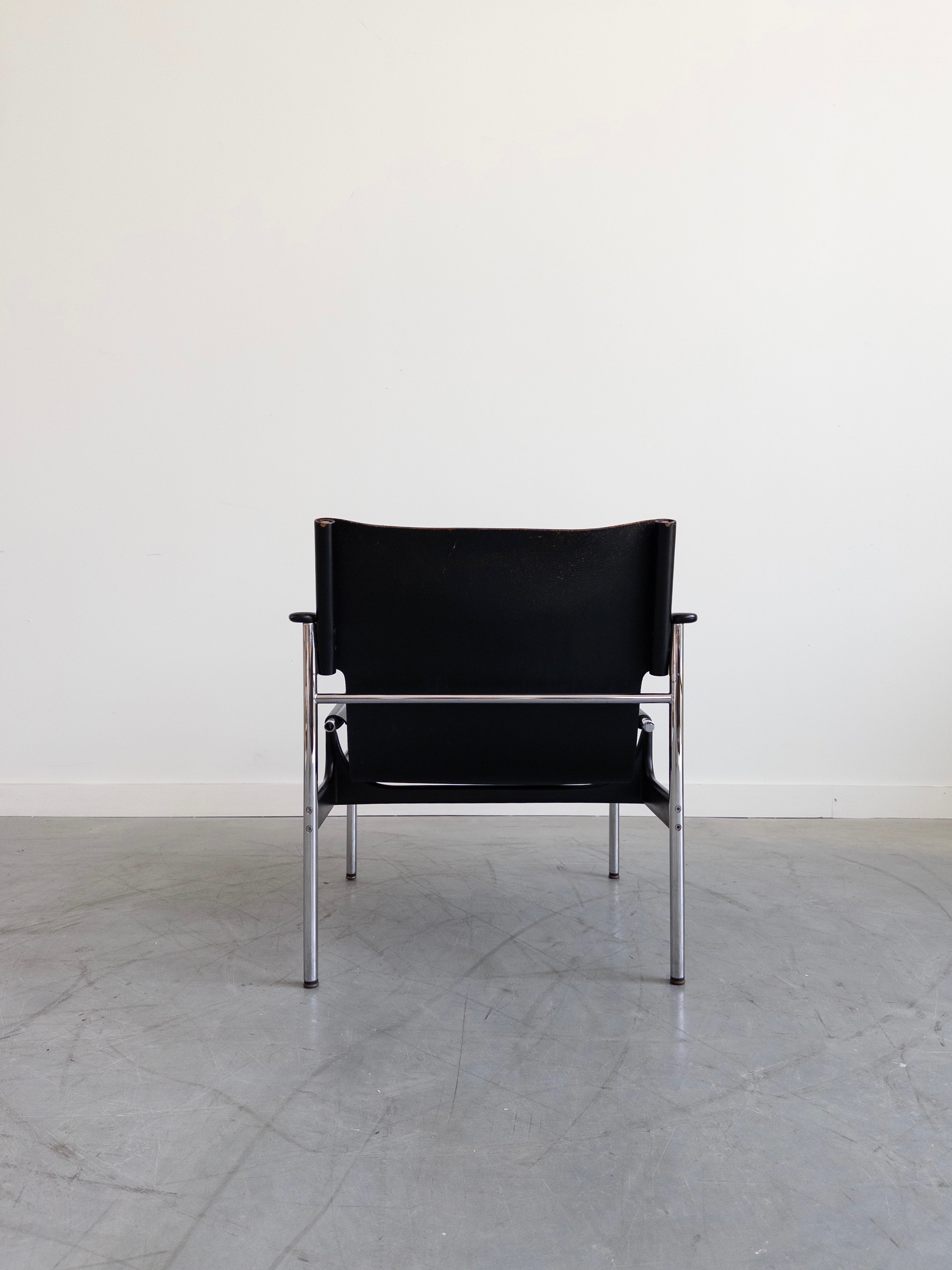 Model 657 Sling Chair by Charles Pollock for Knoll International