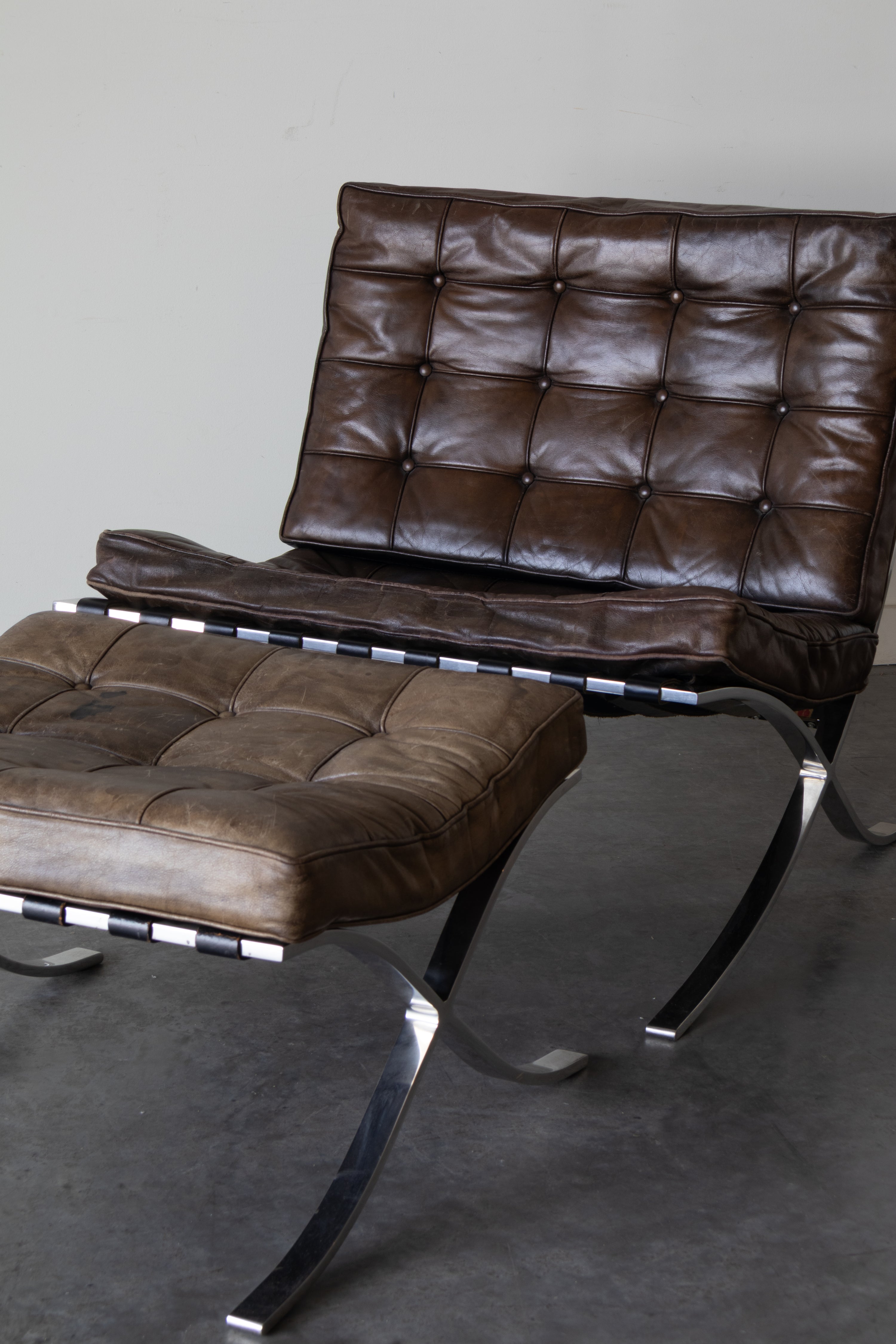 Barcelona Lounge Chair & Ottoman By Mies van der Rohe for Knoll