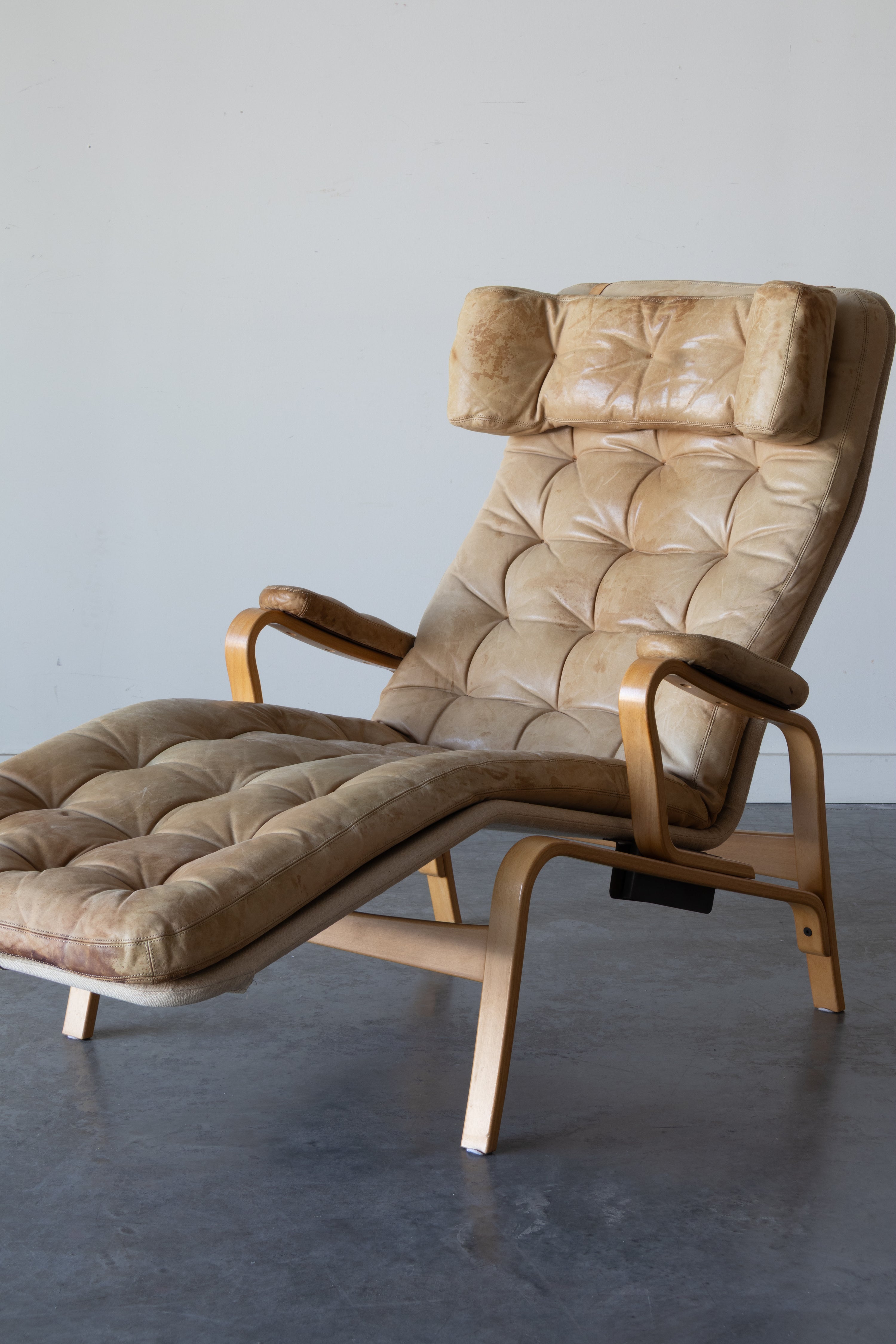 Fenix Leather Chaise by Sam Larsson for Dux