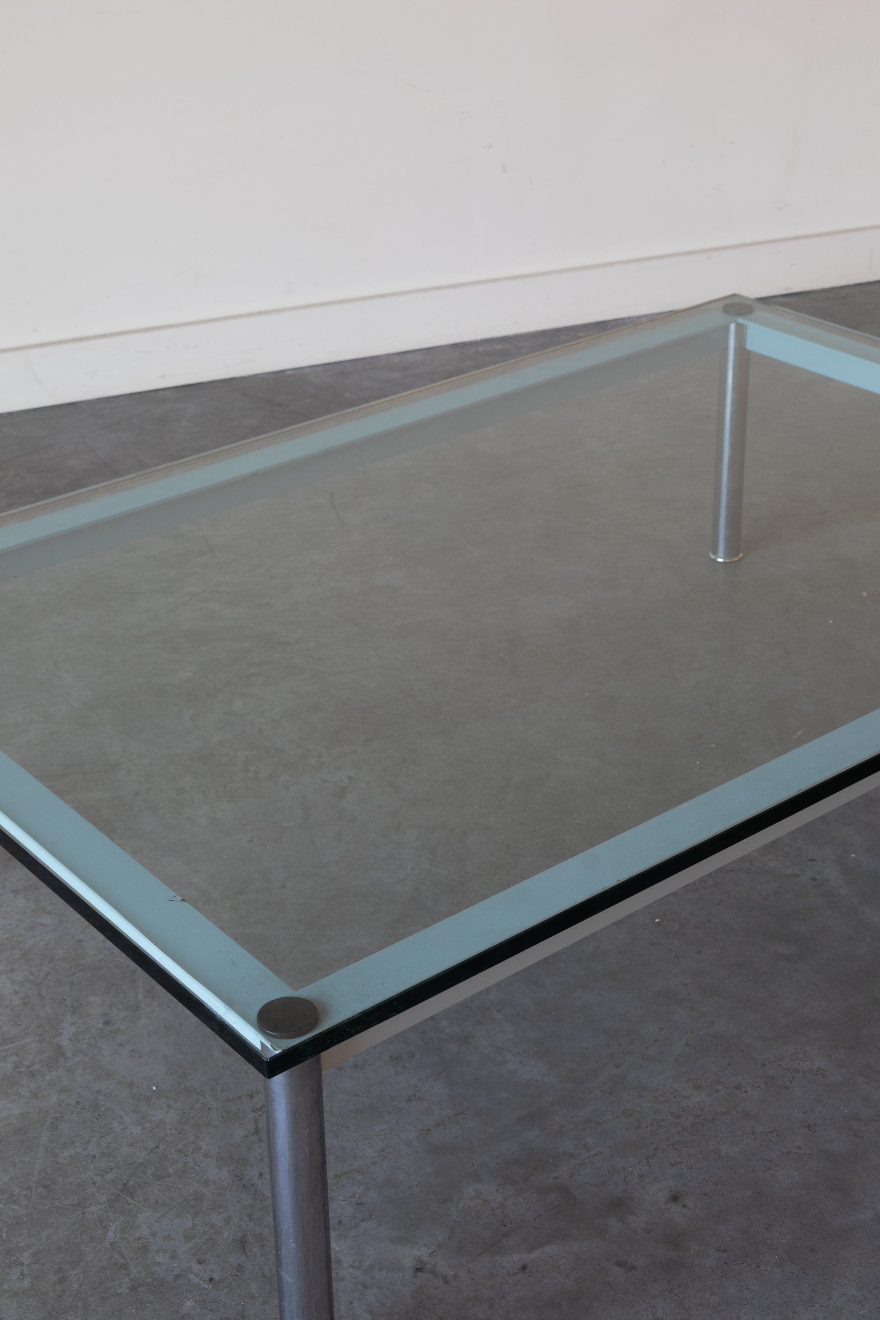 LC10-P Coffee Table By Le Corbusier, Charlotte Perriand, and Pierre Jeanneret for Cassina