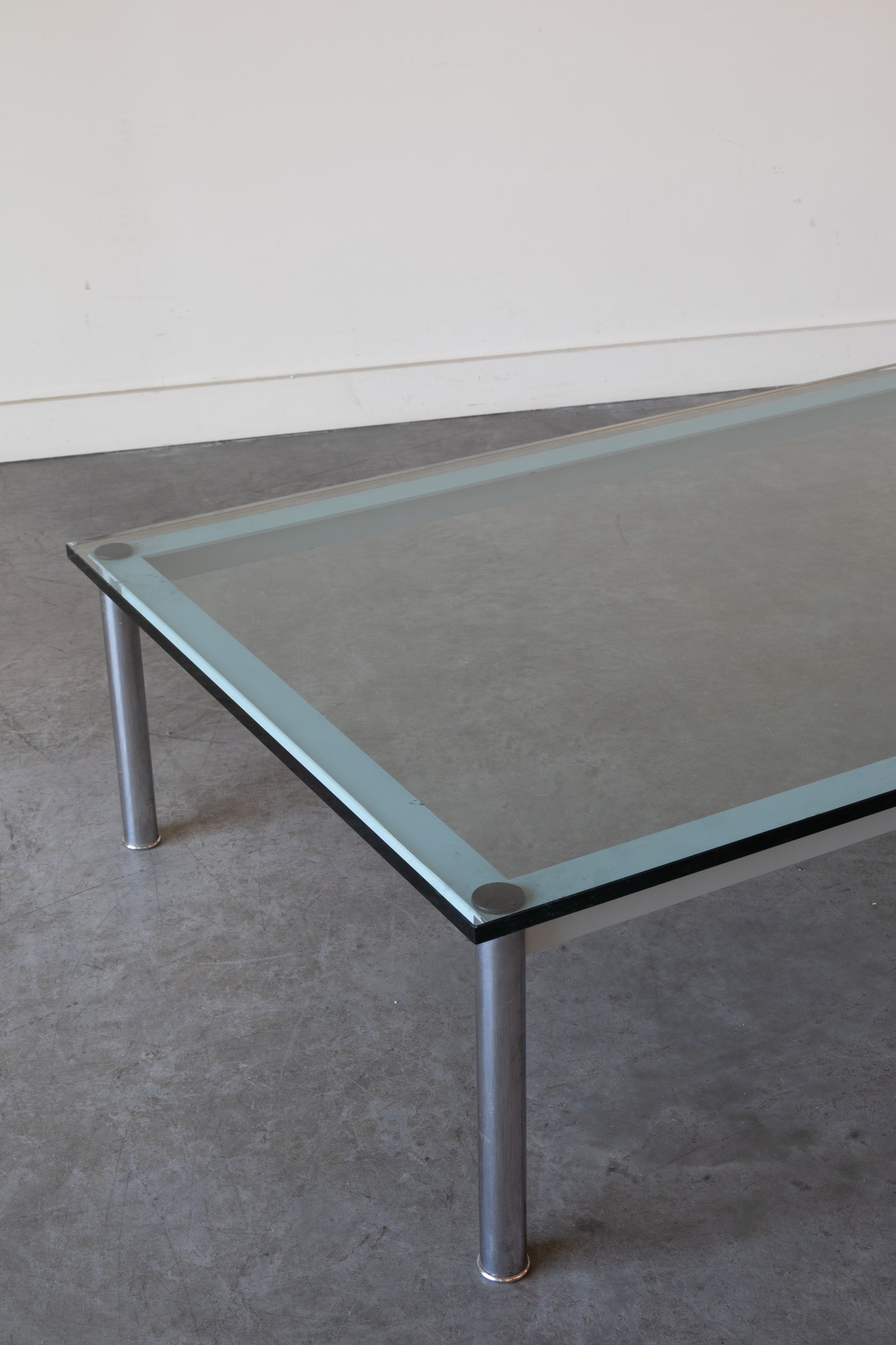 LC10-P Coffee Table By Le Corbusier, Charlotte Perriand, and Pierre Jeanneret for Cassina