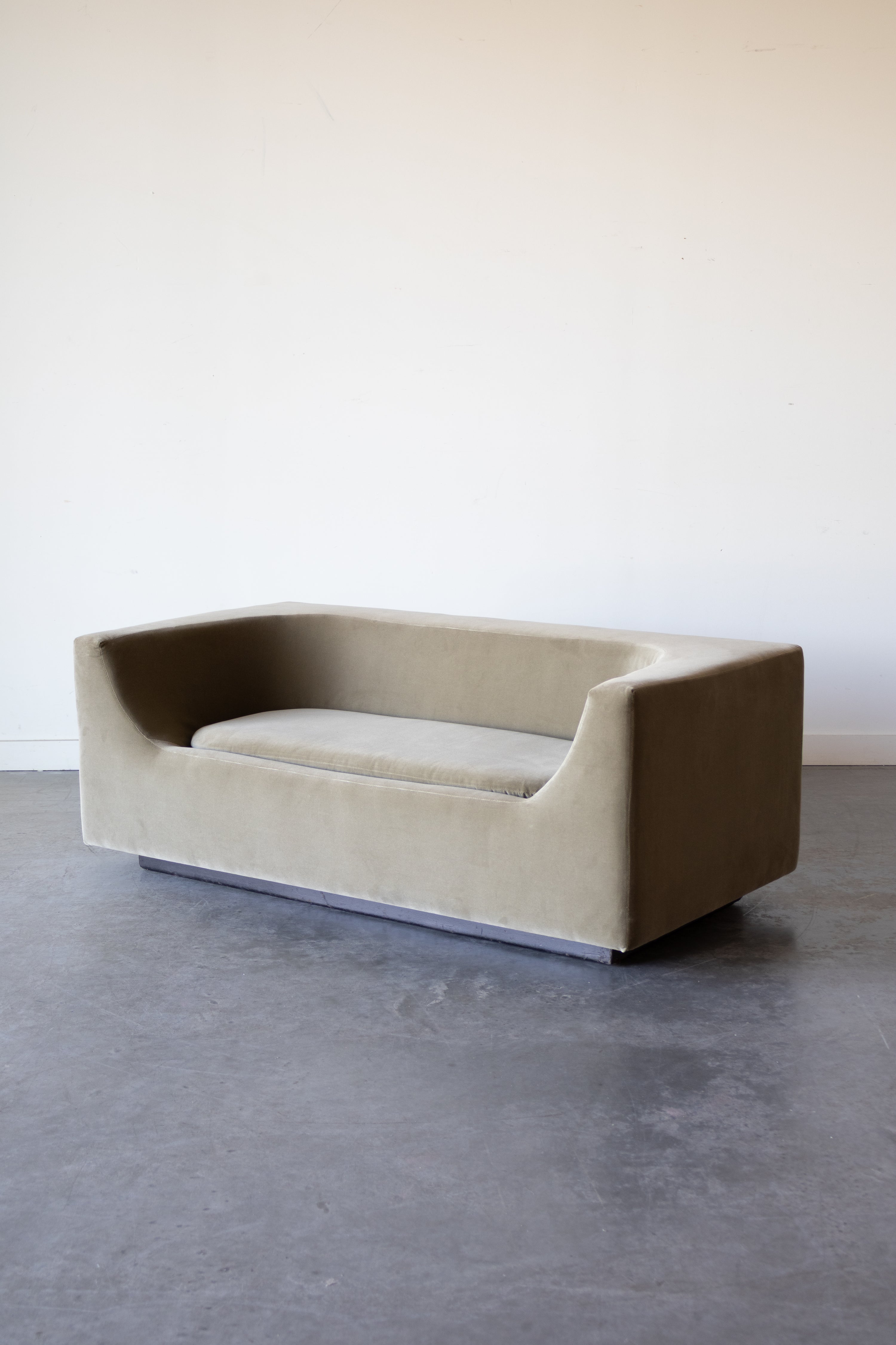 'Elliptique' Sofa by Bernard Govin, 1965