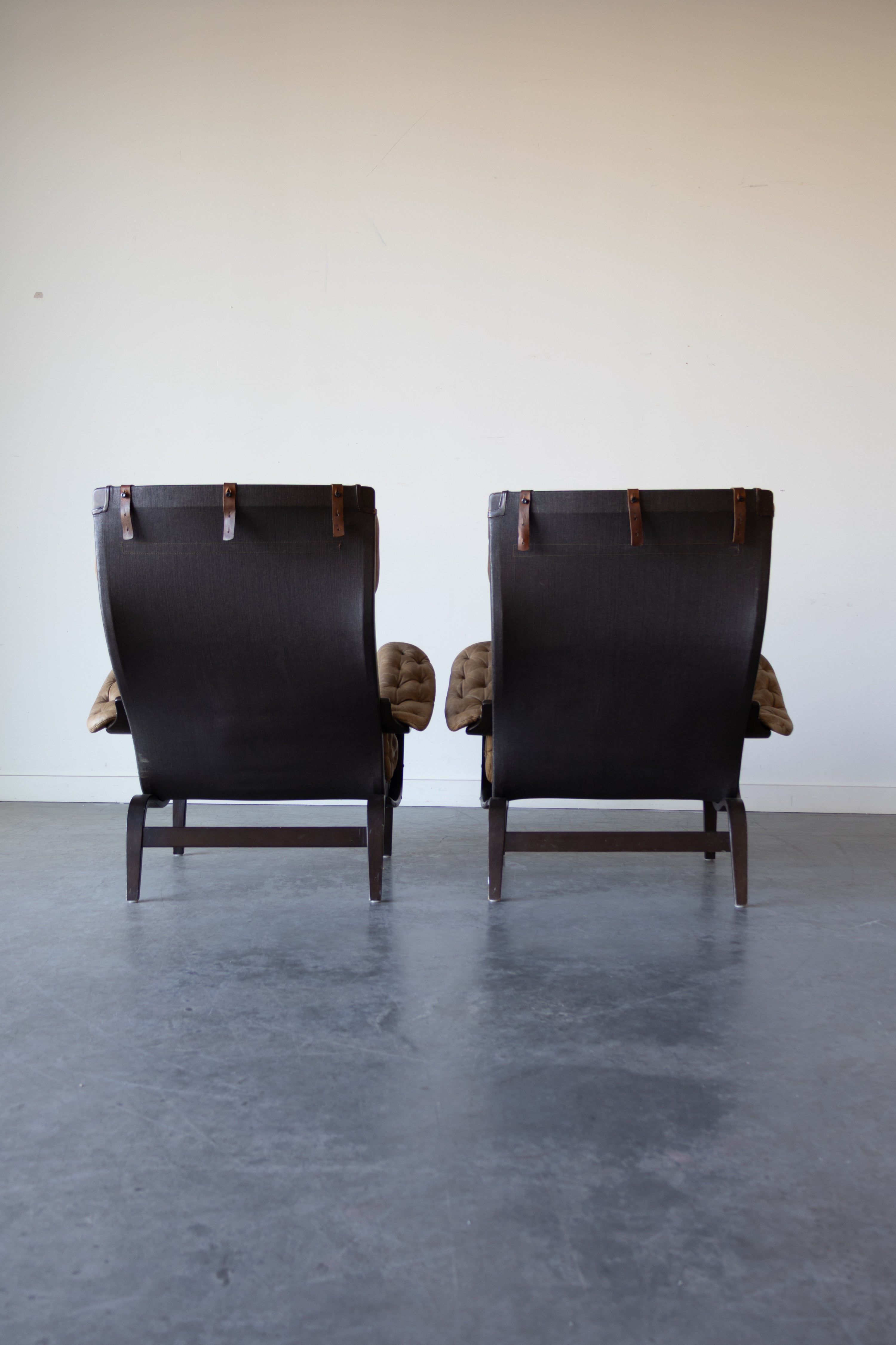 Pernilla Leather Lounge Chairs by Bruno Mathsson for DUX