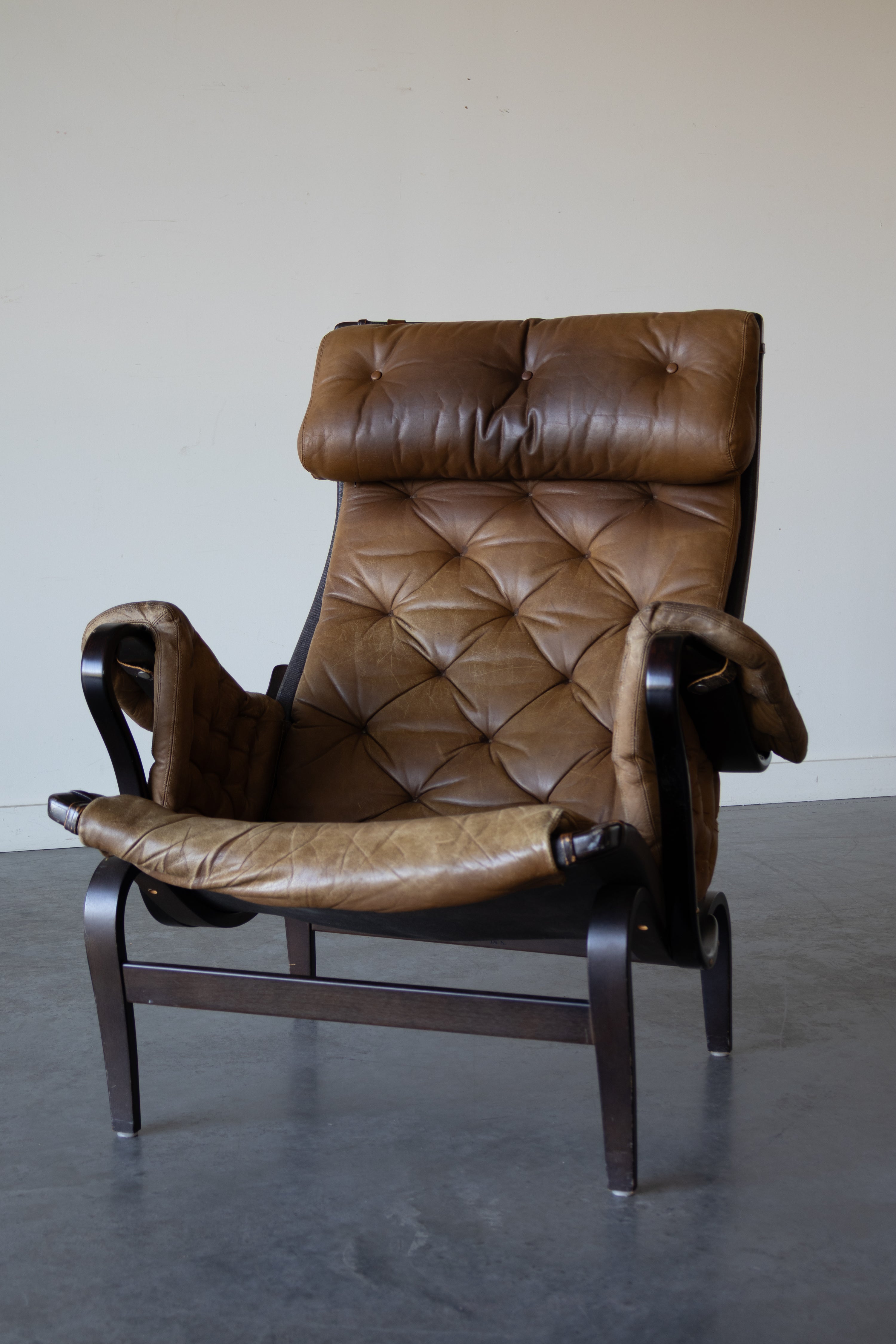 Pernilla Leather Lounge Chairs by Bruno Mathsson for DUX