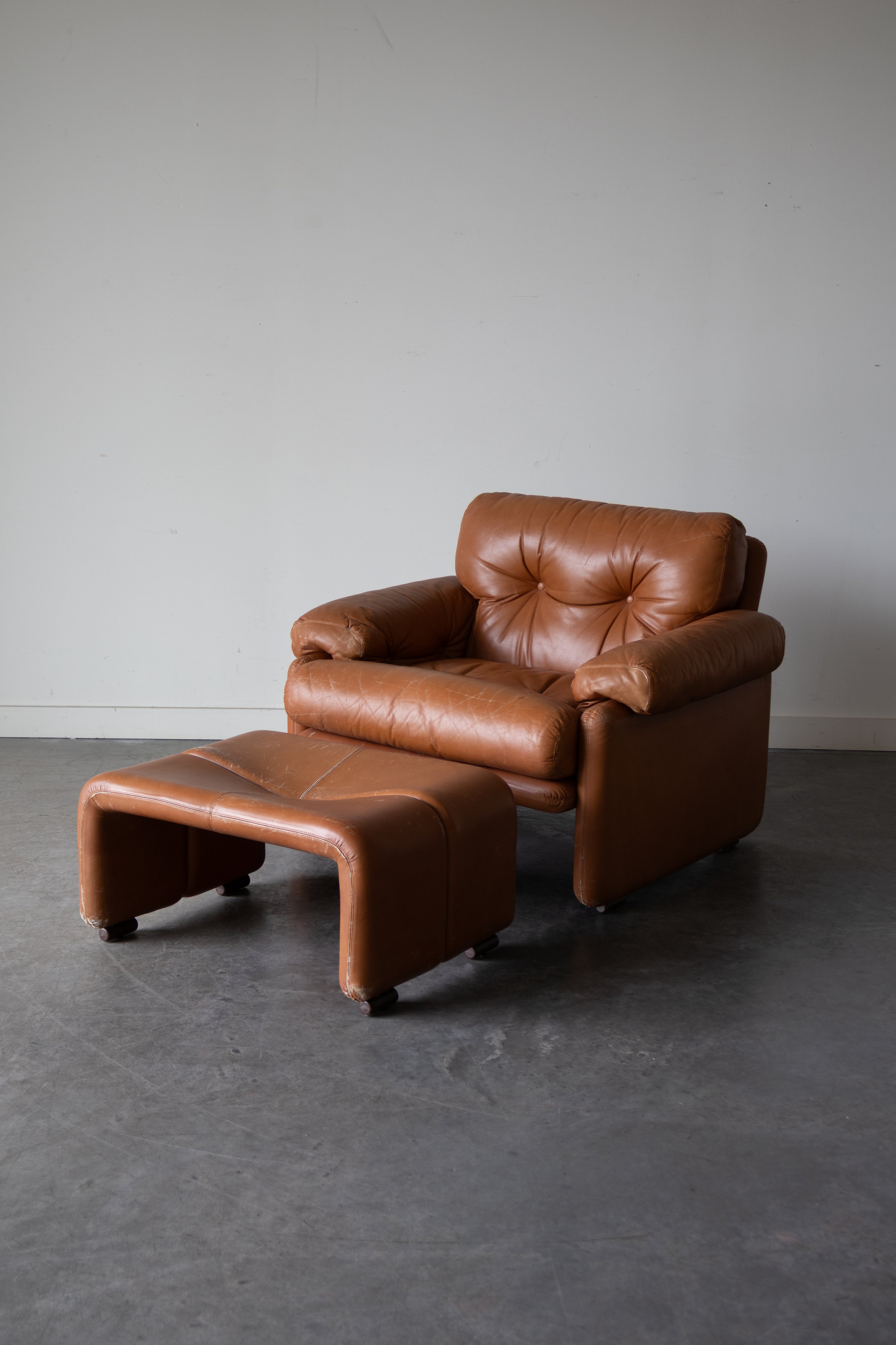 Coronado Leather Lounge Chair and Ottoman by Afra and Tobia Scarpa for B&B Italia