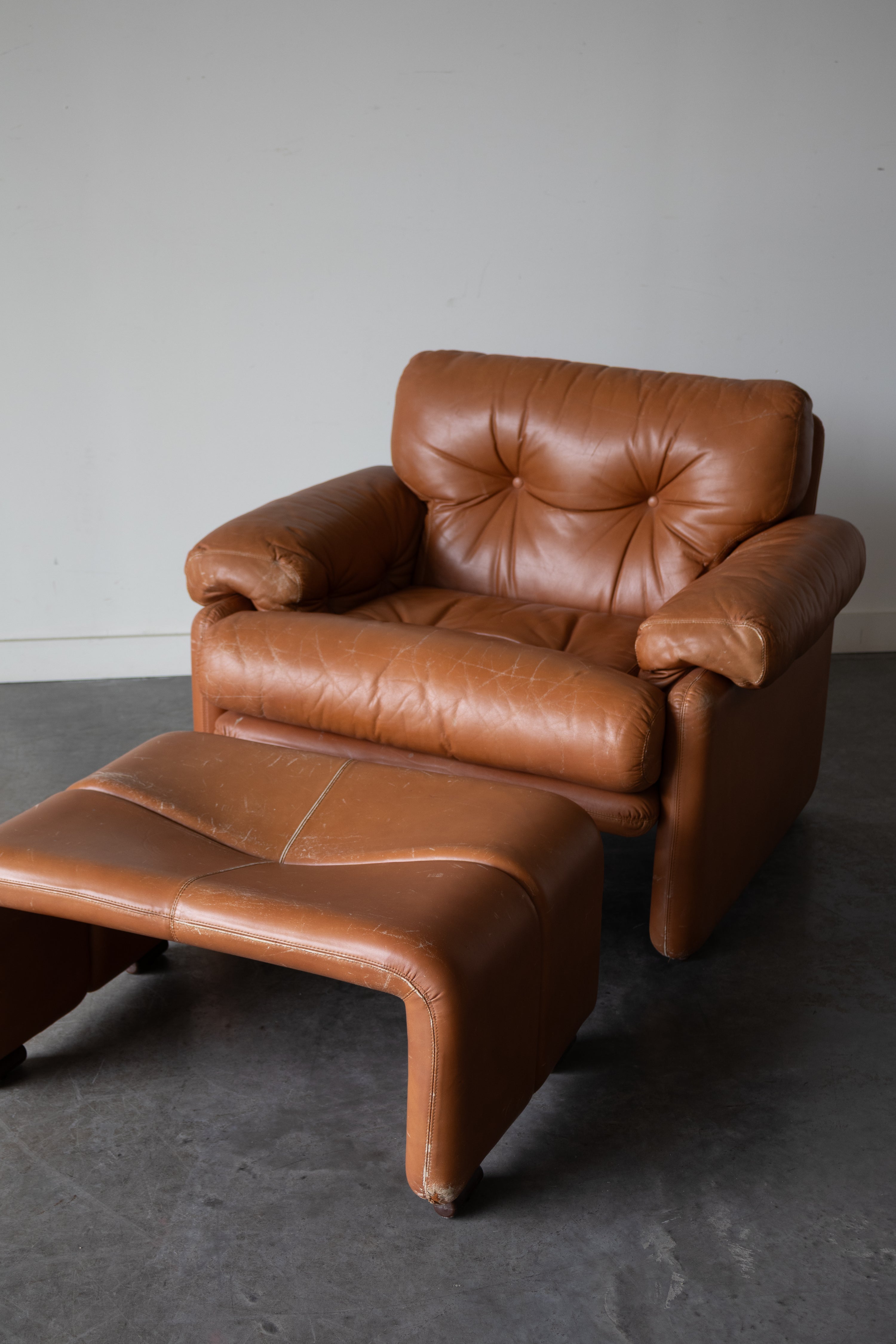 Coronado Leather Lounge Chair and Ottoman by Afra and Tobia Scarpa for B&B Italia