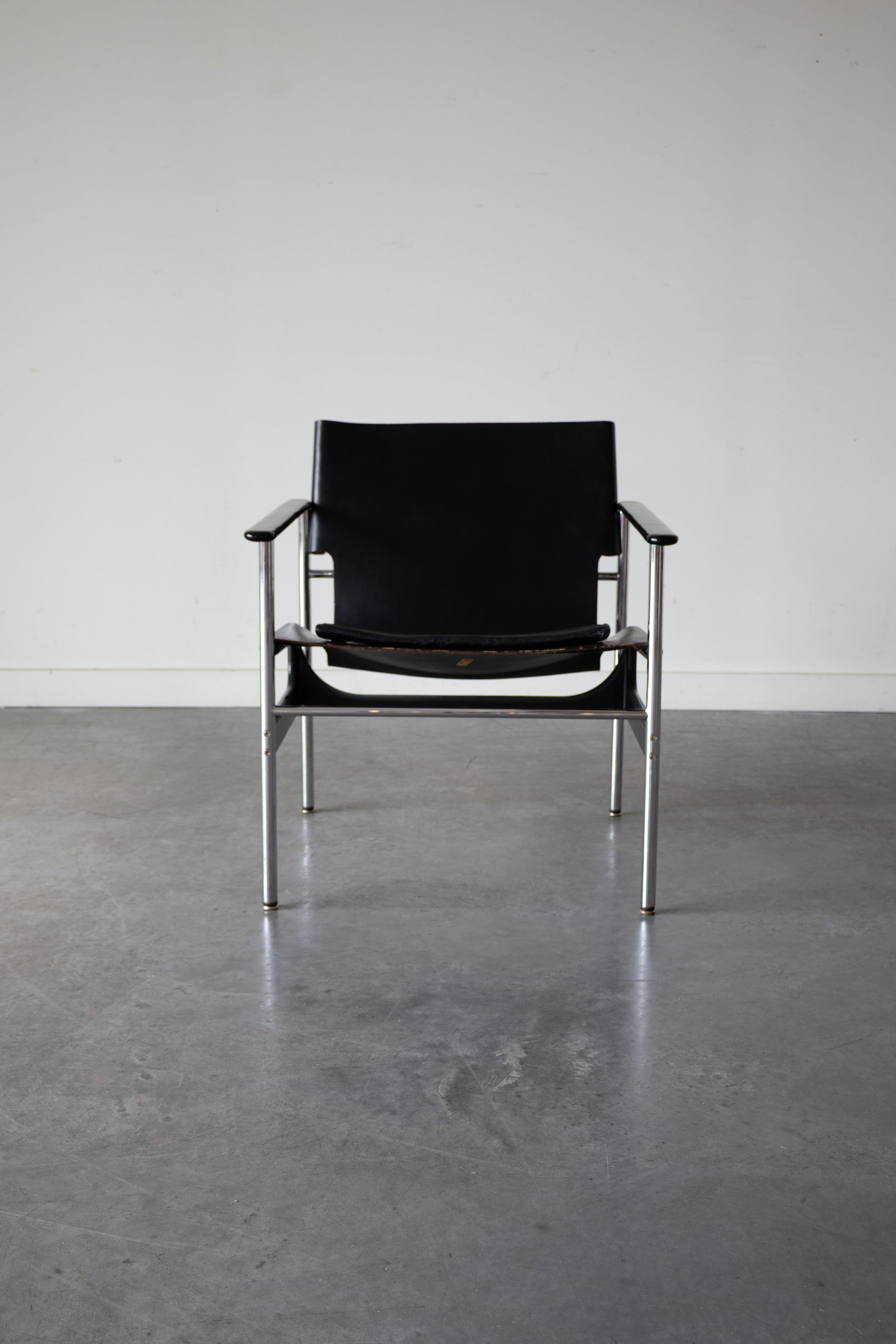 Model 657 Sling Chair by Charles Pollock for Knoll International