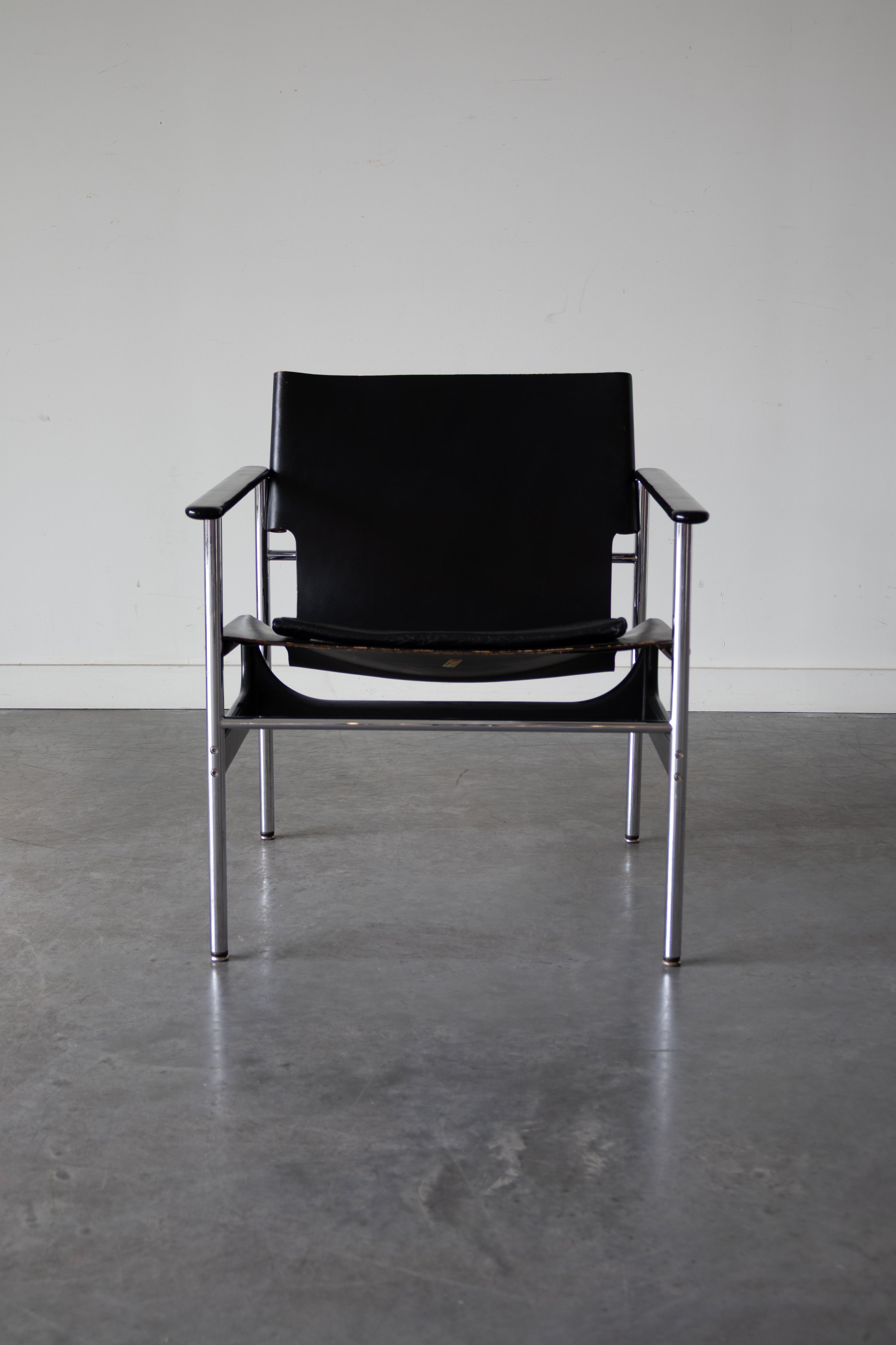 Model 657 Sling Chair by Charles Pollock for Knoll International