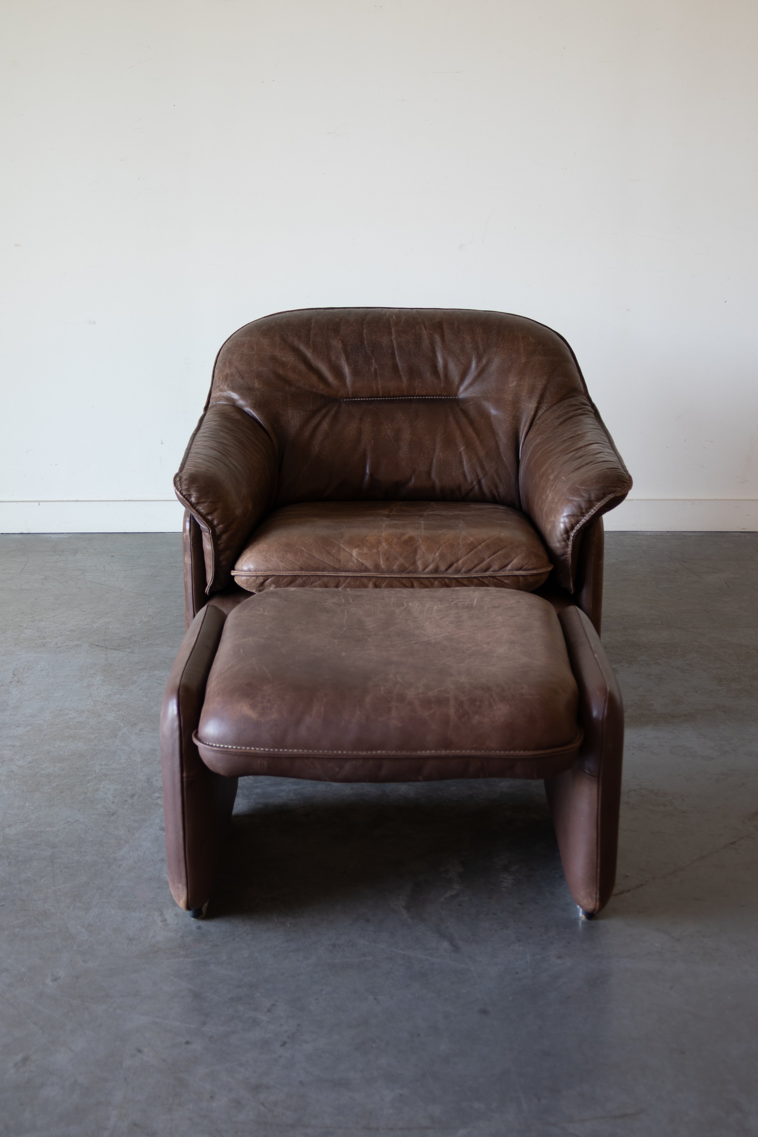 DS-16 Leather Lounge Chair and Ottoman by De Sede