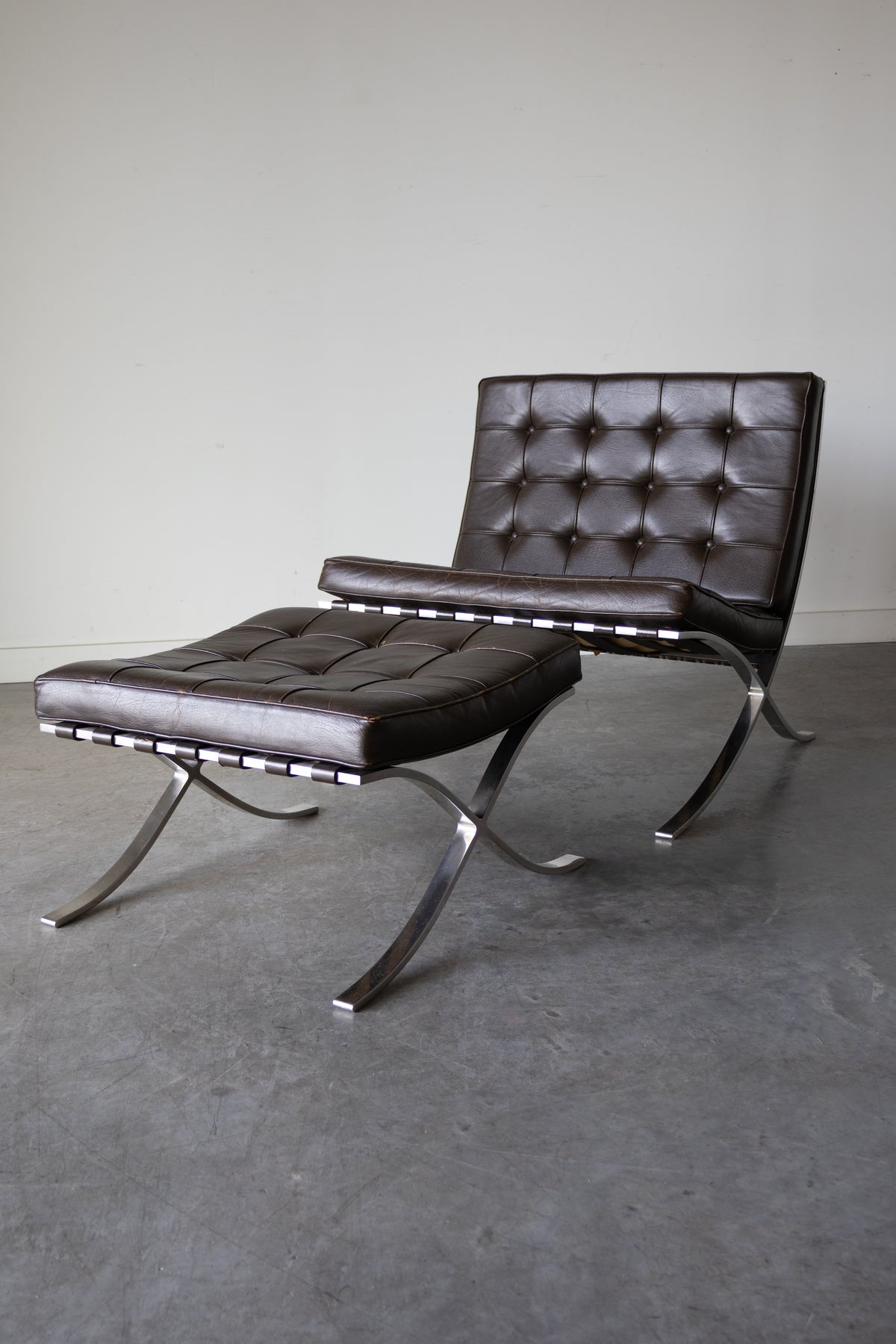 Barcelona Lounge Chair & Ottoman By Mies van der Rohe for Knoll