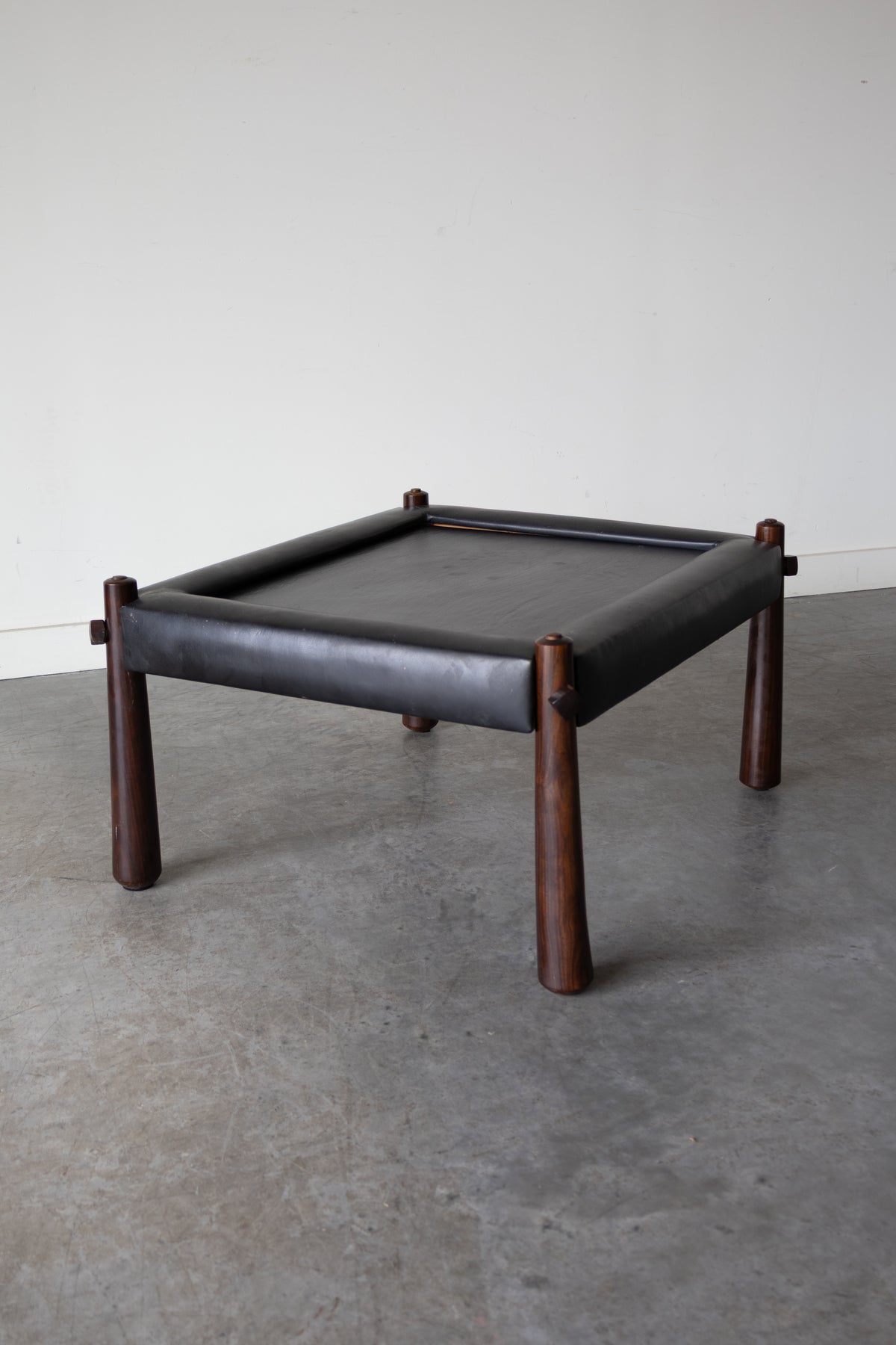 "MP-81" Brazilian Rosewood Coffee Table by Percival Lafer, 1970s