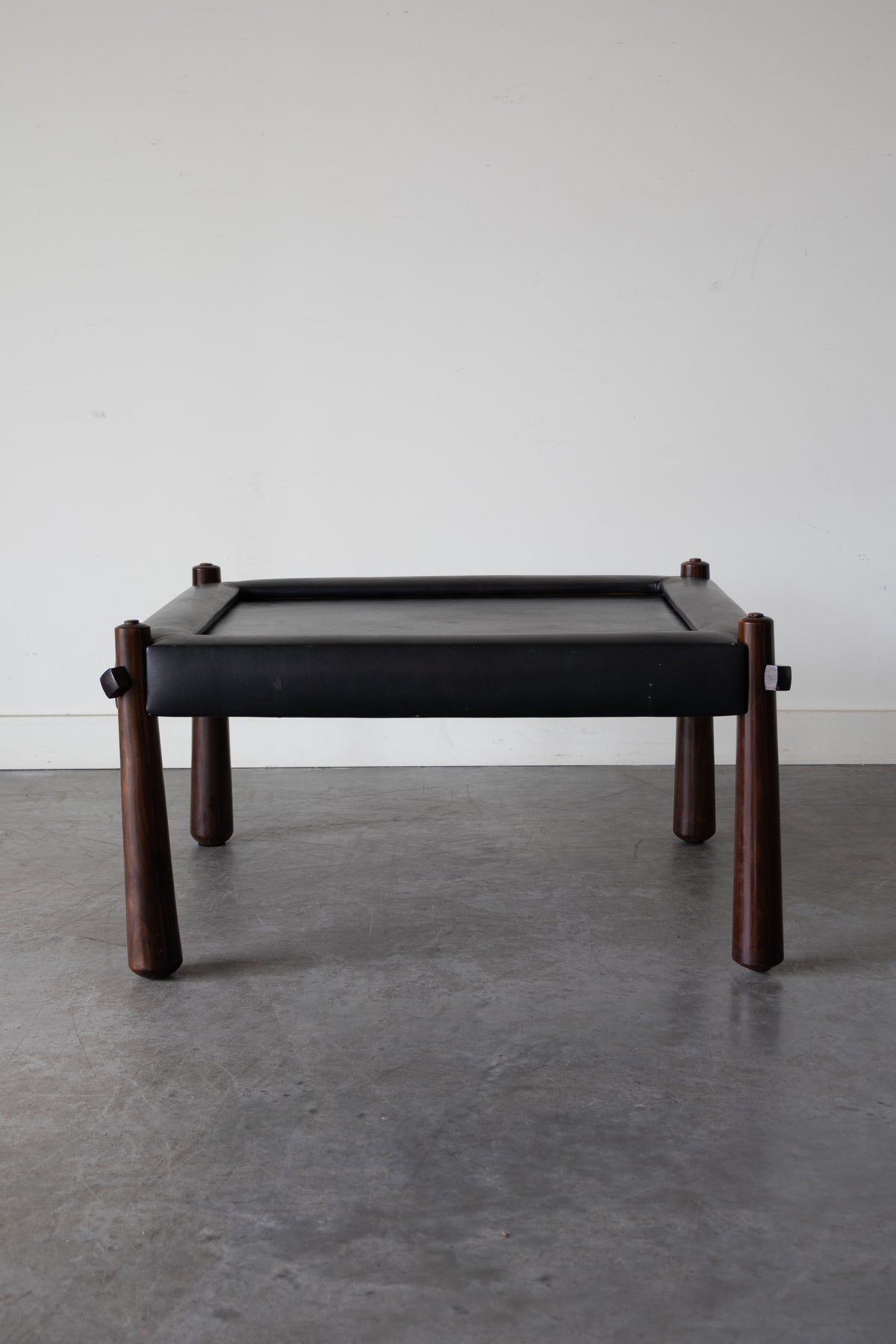 "MP-81" Brazilian Rosewood Coffee Table by Percival Lafer, 1970s