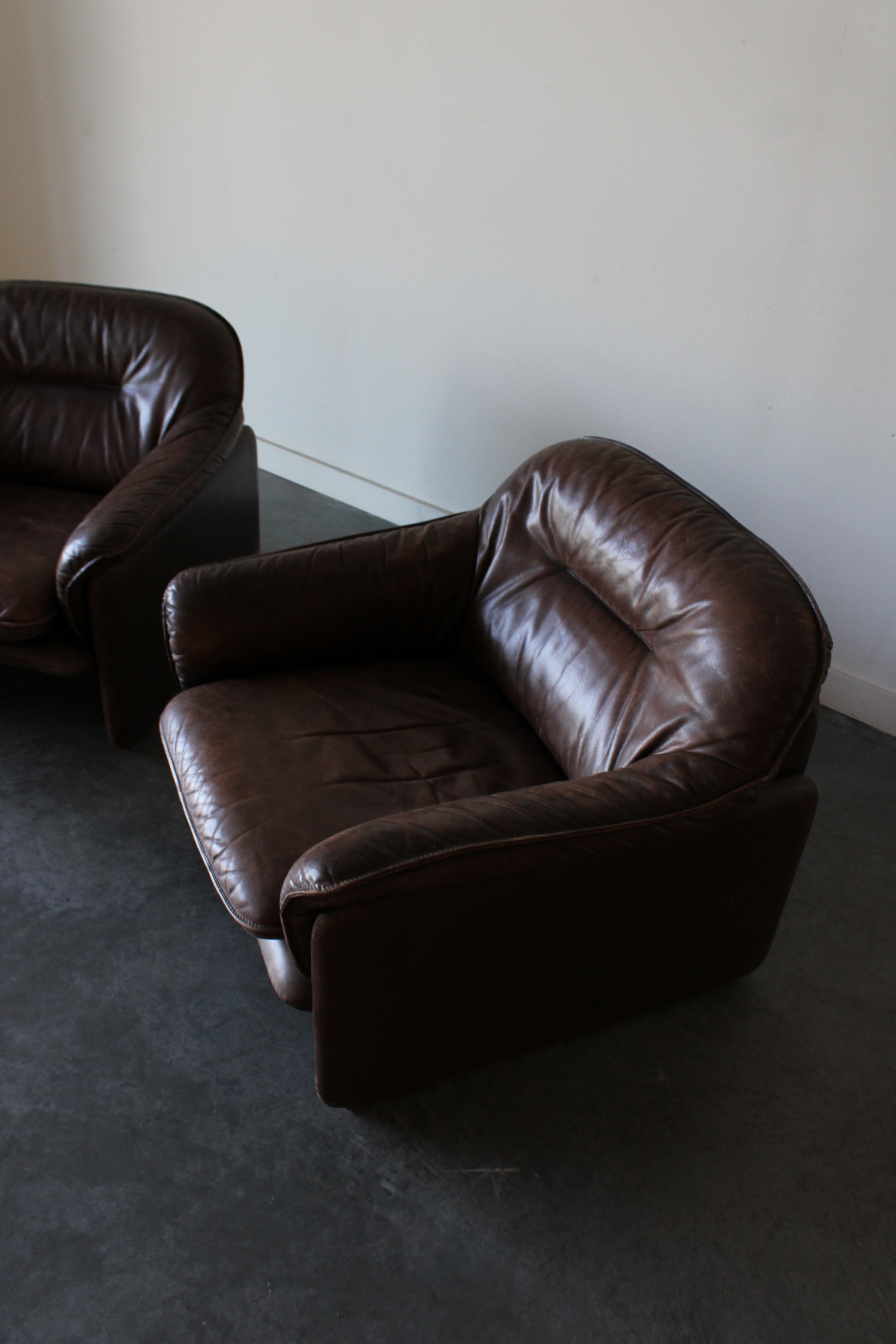 DS-16 Leather Lounge Chairs by De Sede