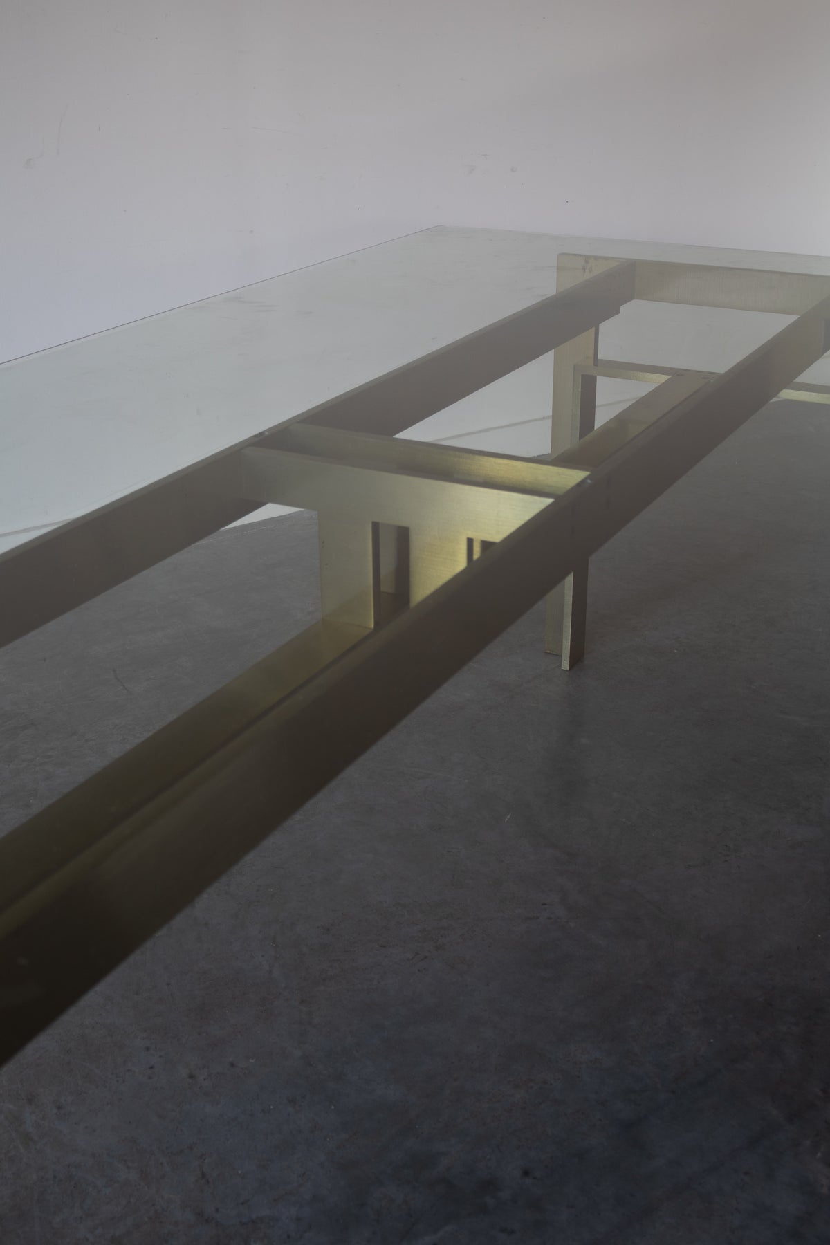 Doge dining table by Carlo Scarpa for Simon International, 1963