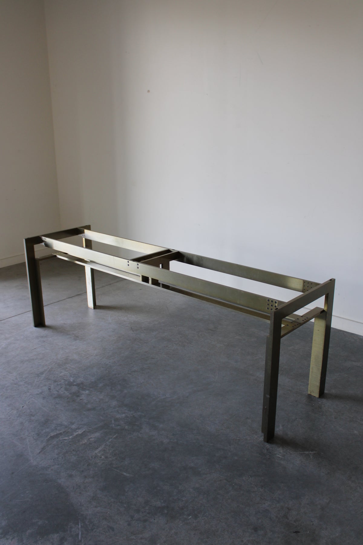 Doge dining table by Carlo Scarpa for Simon International, 1963
