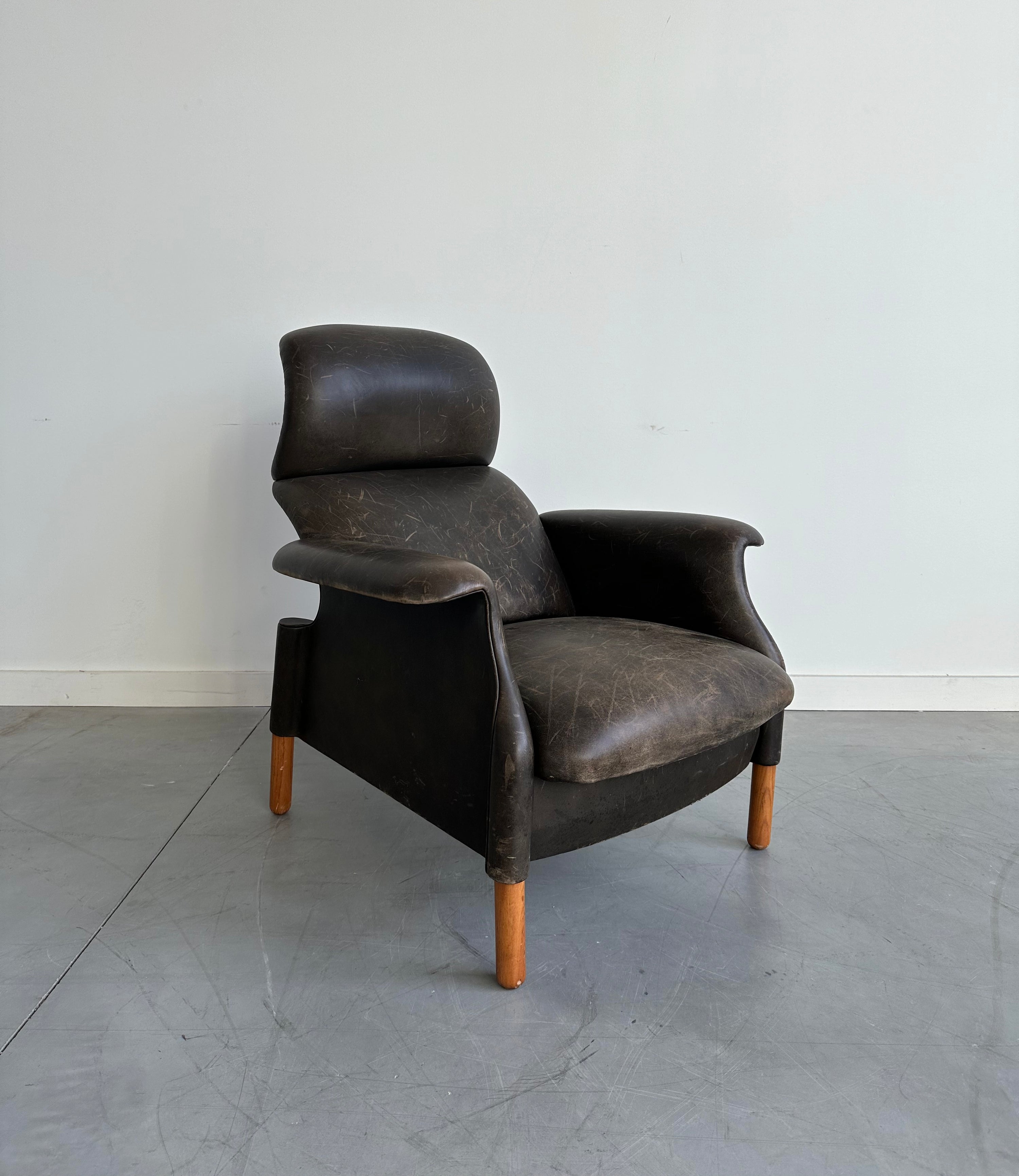 Sanluca Lounge Chair by Achille and Pier Giacomo Castiglioni for Gavina