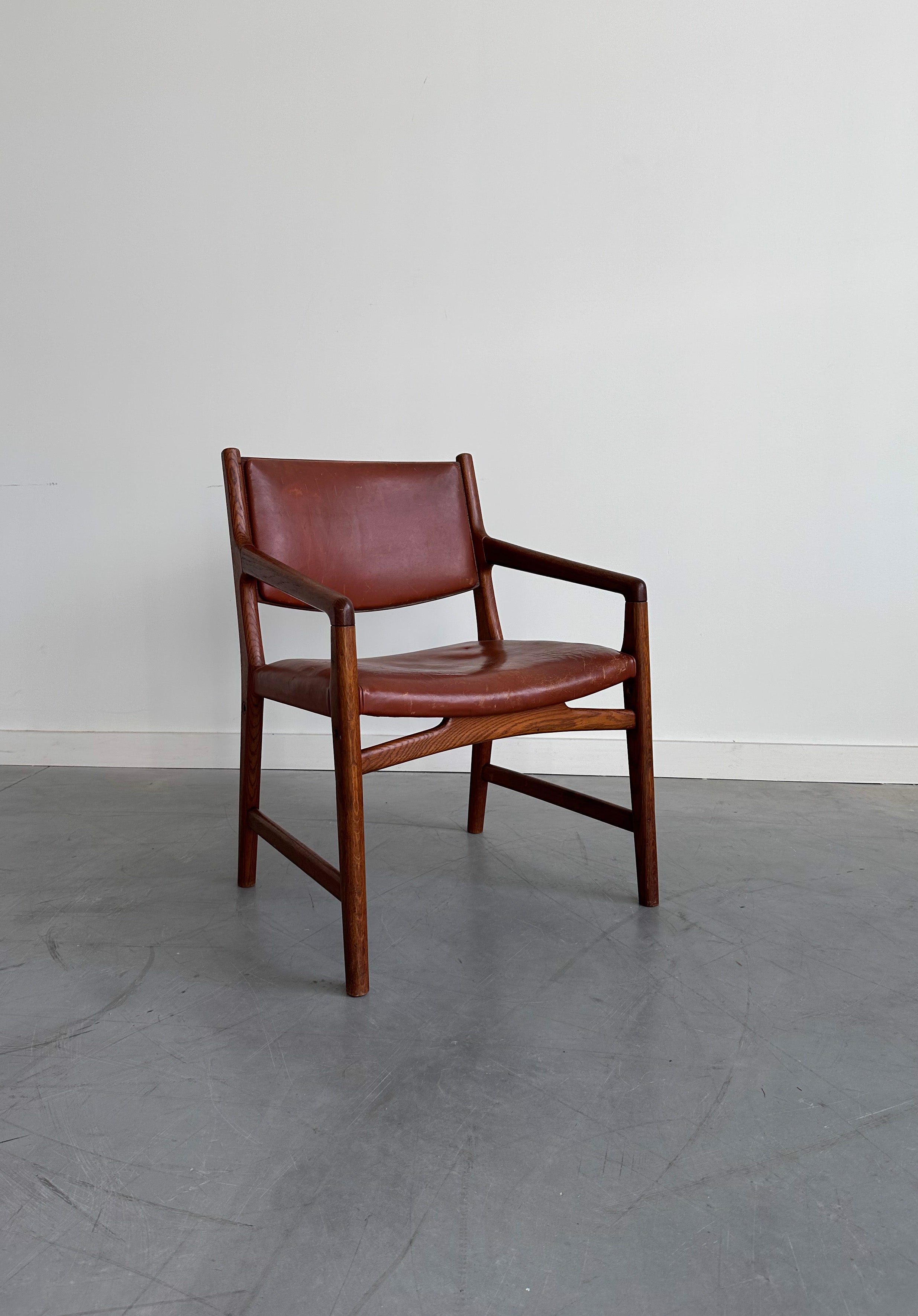 JH 507 Armchair by Hans J. Wegner for Magasin du Nord